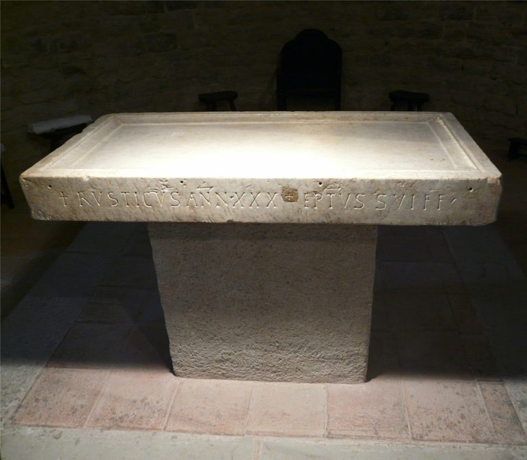 Autel de Minerve