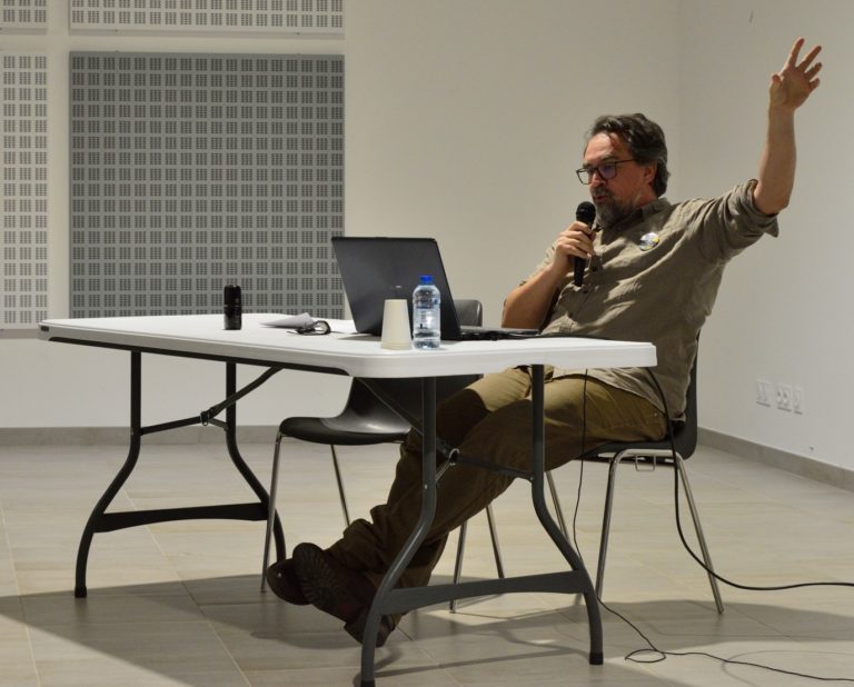 « L’artisanat verrier du Gard aux périodes médiévale et moderne : État de la question», par Vivien Vassal