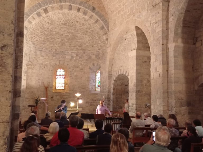Un concert du duo Suling (« Hors saison musicale ») le dimanche 23 octobre 2022